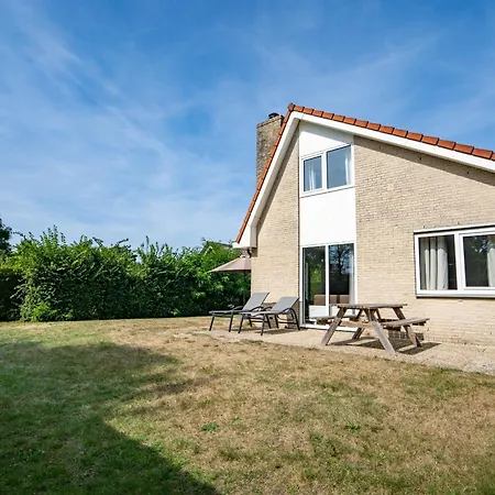 Hoogelandt 136 En 136a Дом отдыха *