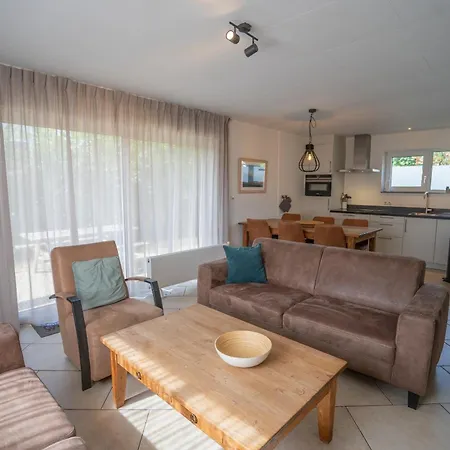 Hoogelandt 136 En 136a Tatil Evi