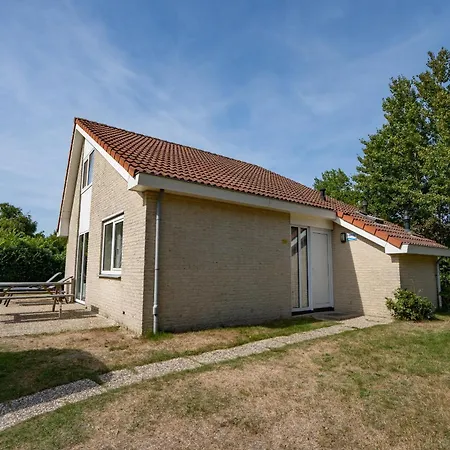 Hoogelandt 136 En 136a * De Koog (Texel)